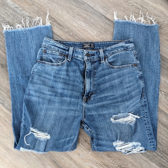 Abercrombie & Fitch Denim - Abercrombie & Fitch Zoe Natural Rose Ankle straight distressed jean
